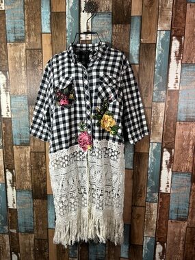 Bit & Bridle redone checkered embroidered lace bohemian top